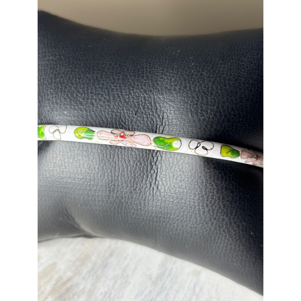 White Cloisonne Enamel Floral Bangle Bracelet Pink Green Flower 8 Inch vintage
